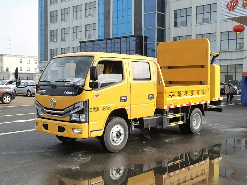 东风D6-HYS5040TFZE6防撞缓冲车