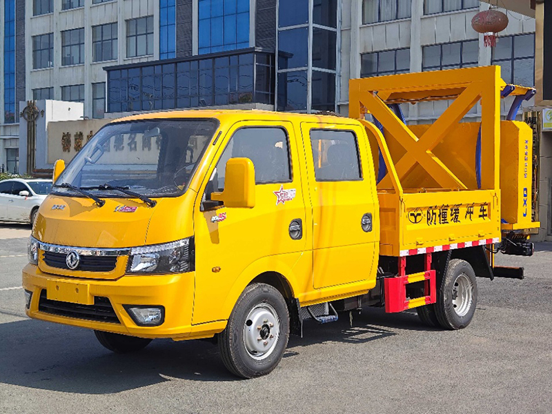 东风途逸蓝牌 70k/80k 防撞缓冲车